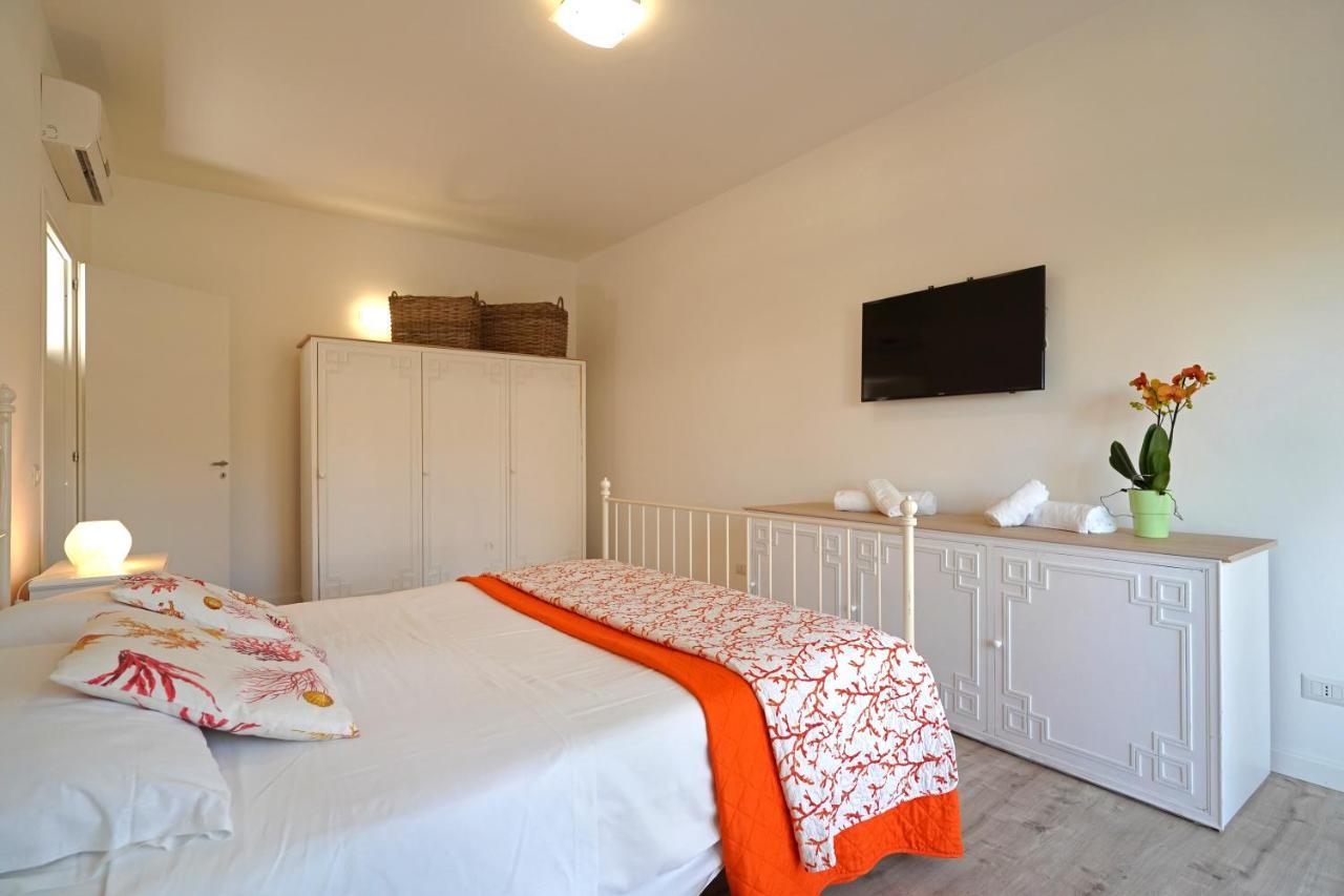 Piazza Lauro Suites Сорренто Экстерьер фото