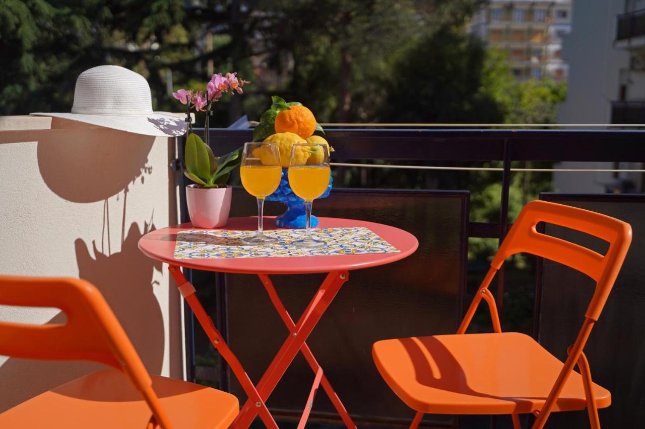 Piazza Lauro Suites Сорренто Экстерьер фото