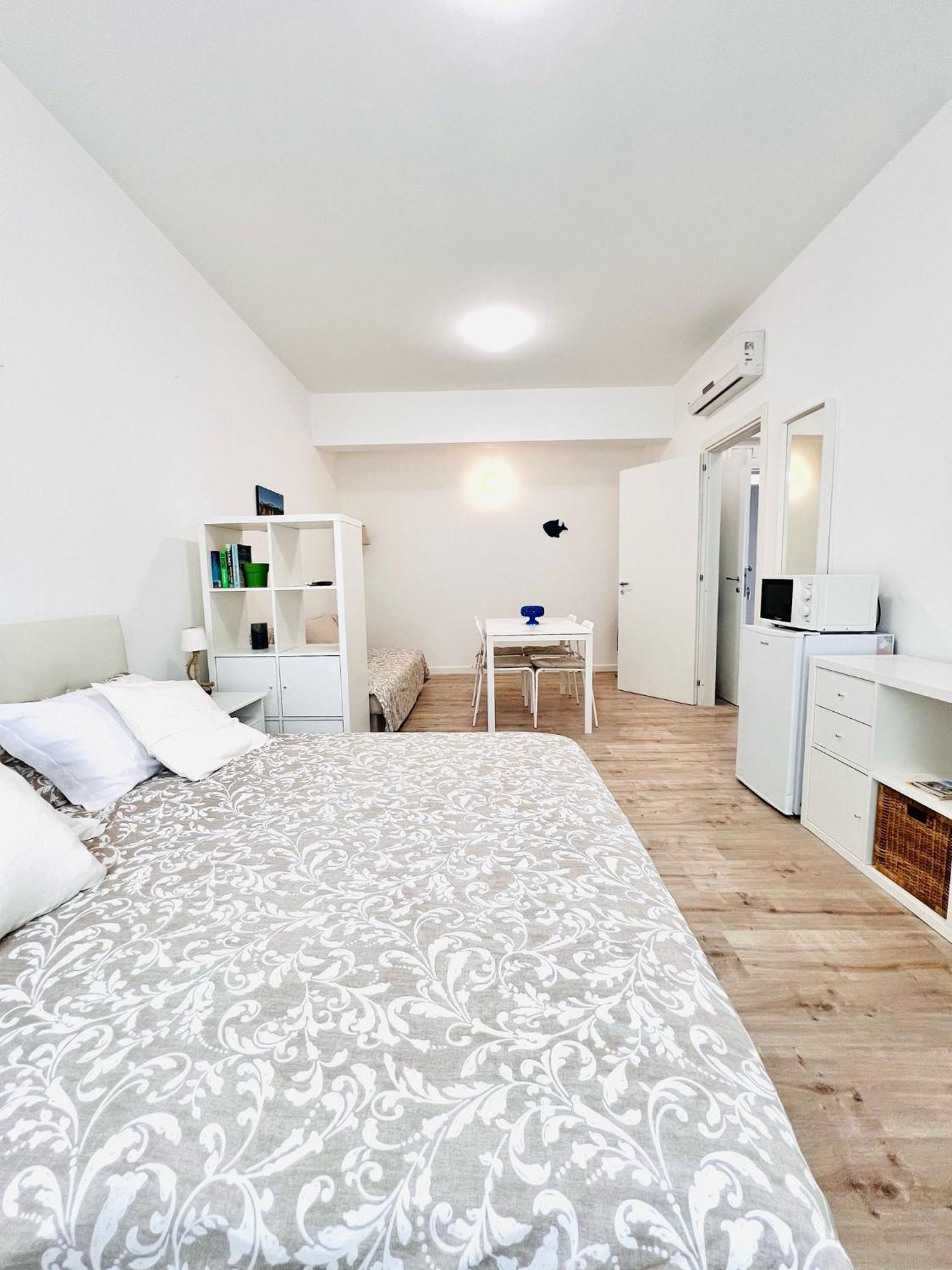 Piazza Lauro Suites Сорренто Экстерьер фото
