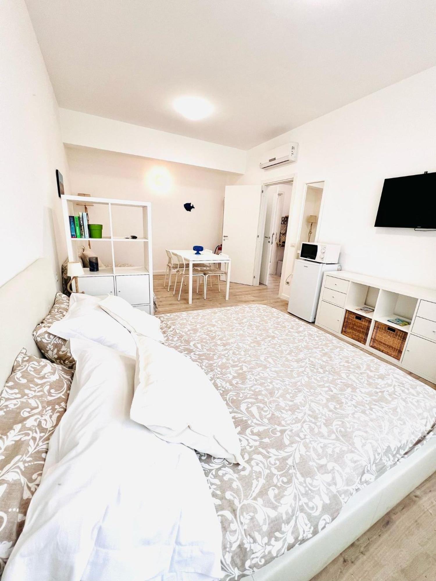 Piazza Lauro Suites Сорренто Экстерьер фото